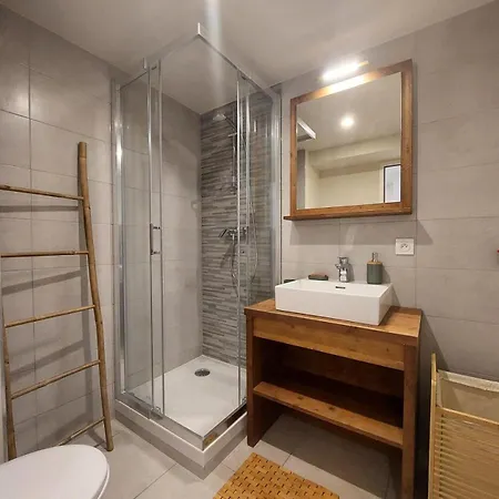 Chardons - 4 Personnes Mae-1774 Apartment *